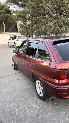 Opel Astra 1997, 400,000 km - 1.6 l - Sumqayıt