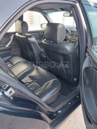 Mercedes E 200 2000, 380,000 km - 2.0 l - Ağcabədi