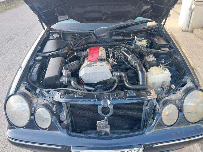 Mercedes E 200 2000, 380,000 km - 2.0 l - Ağcabədi