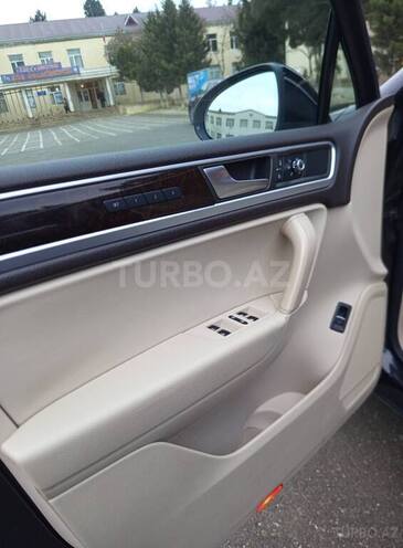 Volkswagen Touareg 2013, 169,000 km - 3.6 l - Bakı