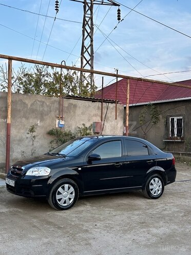 Chevrolet Aveo-2