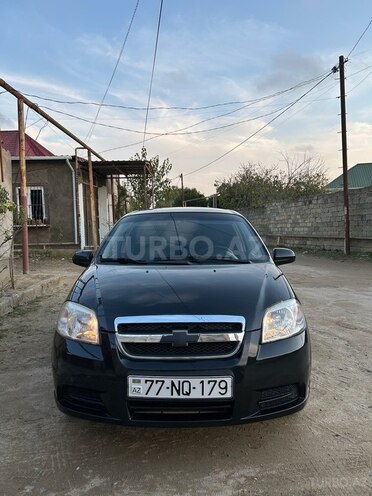 Chevrolet Aveo-1