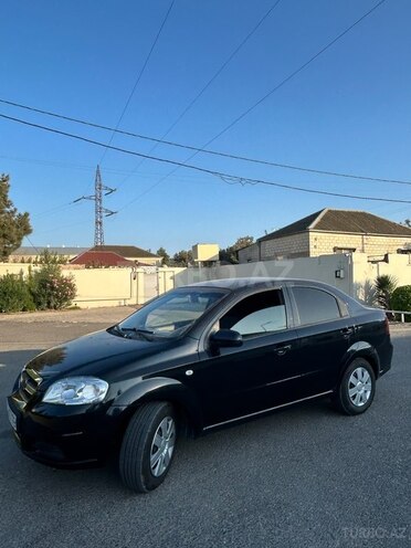 Chevrolet Aveo-9
