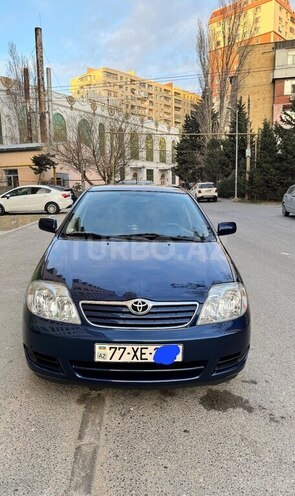 Toyota Corolla 2005, 238,000 km - 1.4 л - Bakı