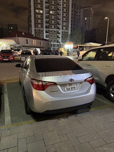 Toyota Corolla 2015, 204,387 km - 1.8 л - Bakı