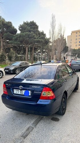 Toyota Corolla 2005, 238,000 km - 1.4 л - Bakı
