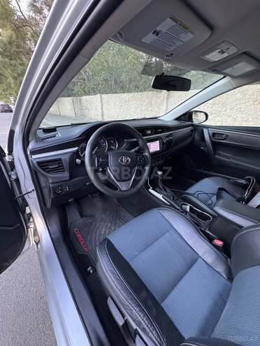 Toyota Corolla 2015, 204,387 km - 1.8 л - Bakı