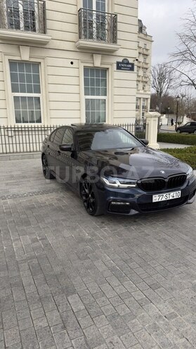 BMW 520 2018, 122,300 km - 2.0 l - Bakı
