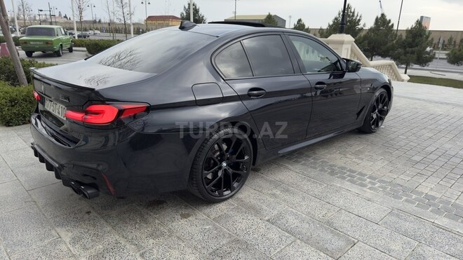 BMW 520 2018, 122,300 km - 2.0 l - Bakı