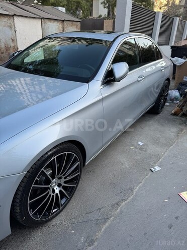 Mercedes E 200 d 2016, 120,000 km - 2.0 l - Bakı