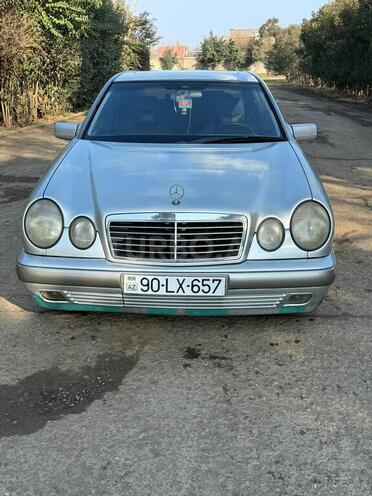 Mercedes E 240 1998, 540,000 km - 2.4 l - Bakı
