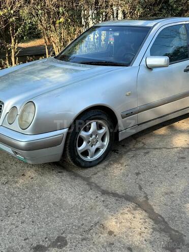 Mercedes E 240 1998, 540,000 km - 2.4 l - Bakı
