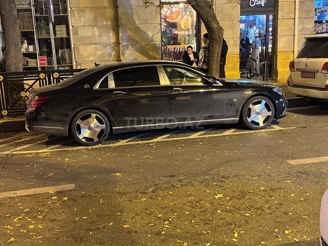 Mercedes-Maybach  2015, 130,000 km - 3.0 l - Bakı