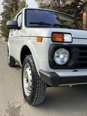 LADA (VAZ) Niva 2024, 13,424 km - 1.7 l - Siyəzən