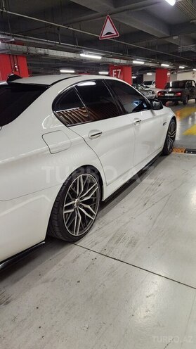 BMW 528 2013, 334,200 km - 2.0 l - Gəncə
