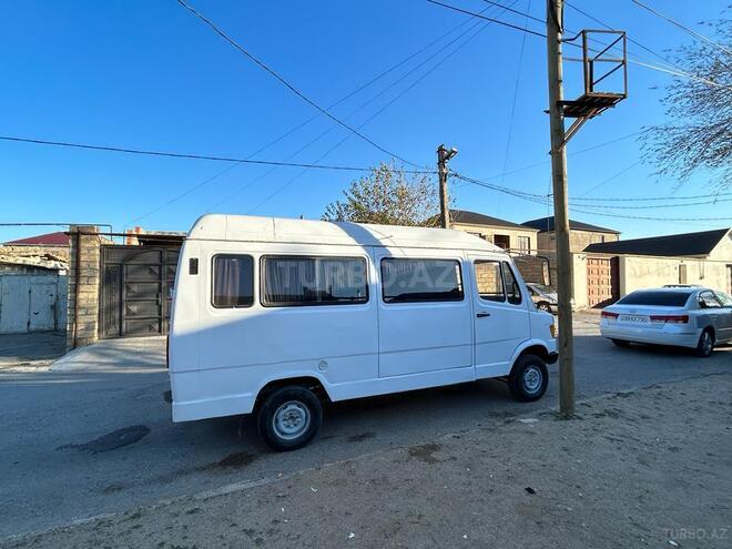 Mercedes 208 D 1992, 350,000 km - 2.5 l - Sumqayıt