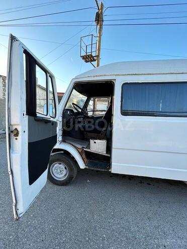 Mercedes 208 D 1992, 350,000 km - 2.5 l - Sumqayıt