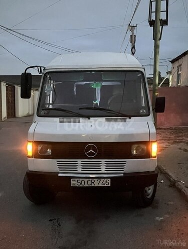 Mercedes 208 D 1992, 350,000 km - 2.5 l - Sumqayıt