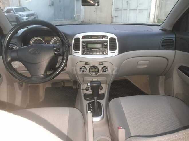 Hyundai Accent 2009, 320,000 km - 1.6 l - Bakı