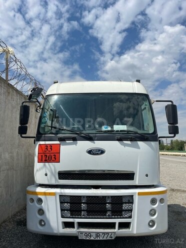 Ford Cargo 2009, 201,000 km - 7.0 л - Bakı