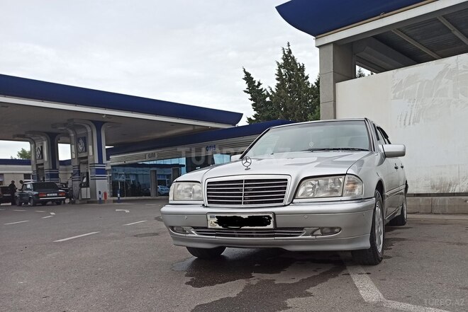 Mercedes C 230 1999, 232,000 km - 2.3 л - Bakı