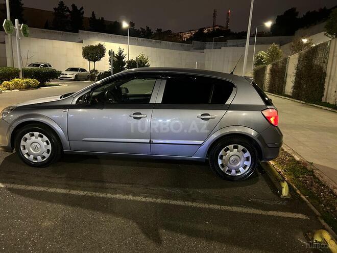 Opel Astra 2005, 311,000 km - 1.4 l - Bakı