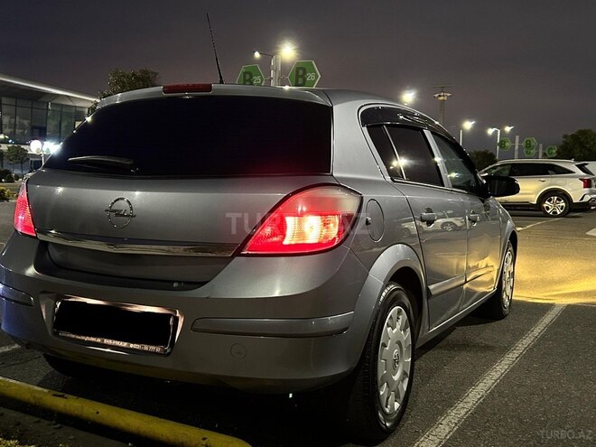 Opel Astra 2005, 311,000 km - 1.4 l - Bakı