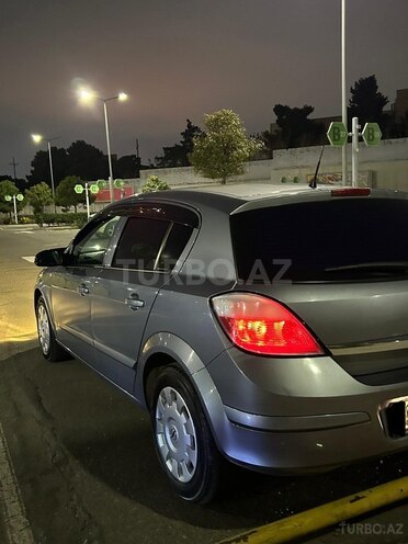 Opel Astra 2005, 311,000 km - 1.4 l - Bakı