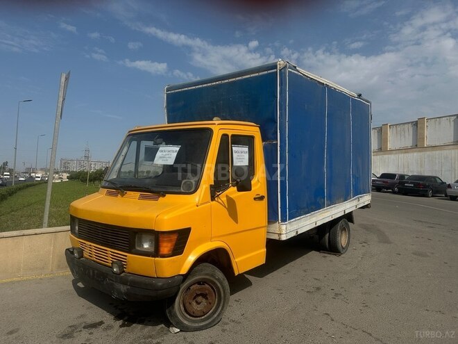 Mercedes 410 D 1990, 350,000 km - 2.9 л - Bakı