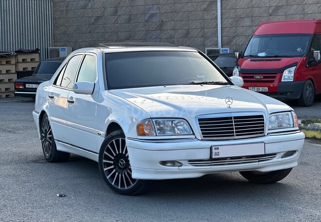 Mercedes C 230 1998, 300,000 km - 2.3 l - Bakı