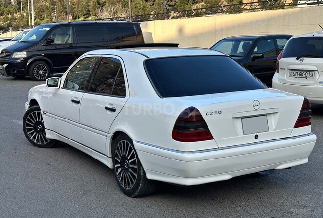 Mercedes C 230 1998, 300,000 km - 2.3 l - Bakı