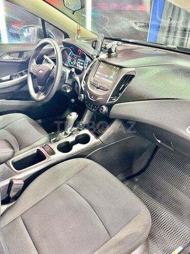 Chevrolet Cruze 2018, 158,000 km - 1.4 l - Sumqayıt