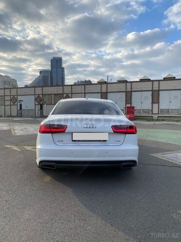 Audi A6-2