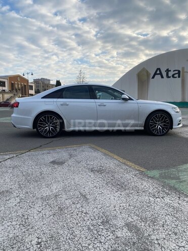 Audi A6-3