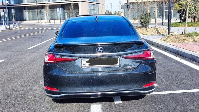 Lexus ES 300h 2021, 71,000 km - 2.5 l - Bakı