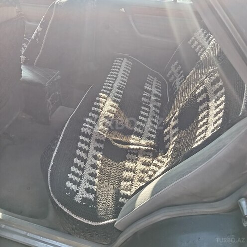 Mercedes E 200 d 1991, 850,000 km - 2.0 l - Xaçmaz