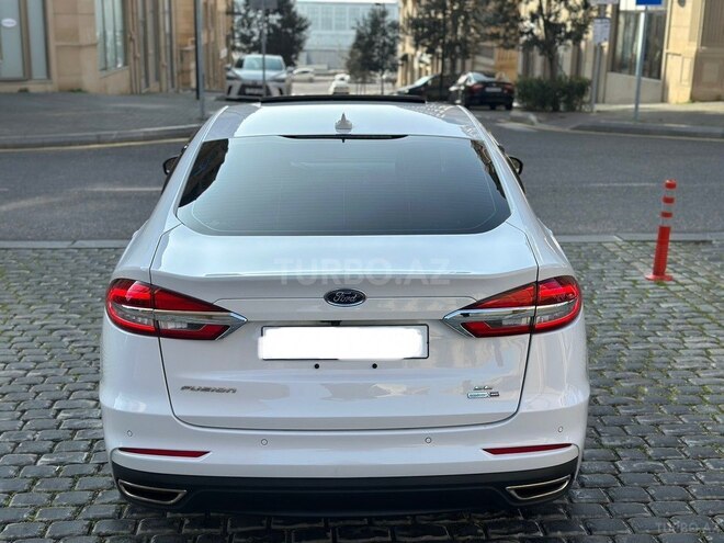 Ford Fusion (North America) 2020, 118,213 km - 2.0 l - Bakı