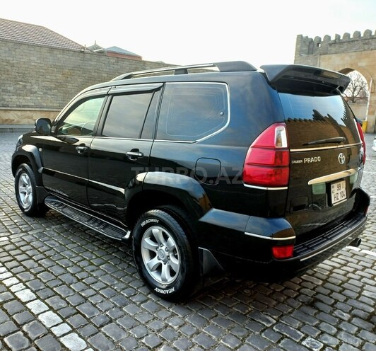 Toyota Land Cruiser Prado-7