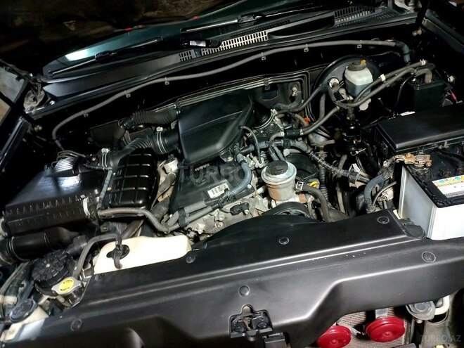 Toyota Land Cruiser Prado-12