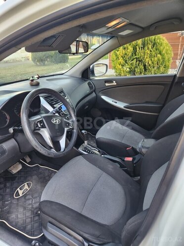 Hyundai Accent 2012, 190,000 km - 1.6 л - Tovuz
