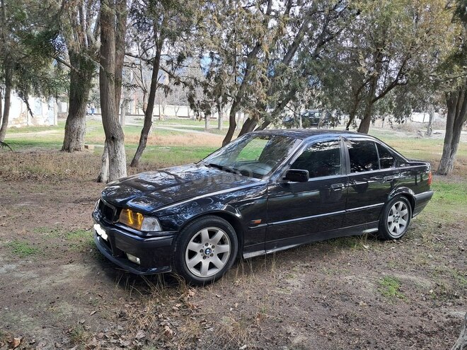 BMW 320 1995, 345,000 km - 2.0 l - Xırdalan