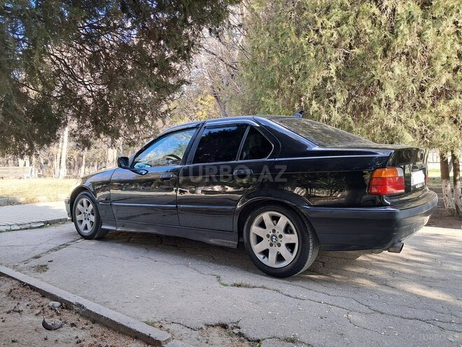 BMW 320 1995, 345,000 km - 2.0 l - Xırdalan