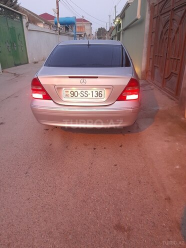 Mercedes C 180 2001, 299,666 km - 2.0 l - Bakı
