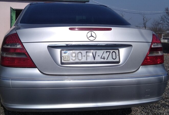Mercedes E 240 2003, 283,021 km - 2.6 l - Cəlilabad