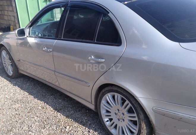 Mercedes E 240 2003, 283,021 km - 2.6 l - Cəlilabad