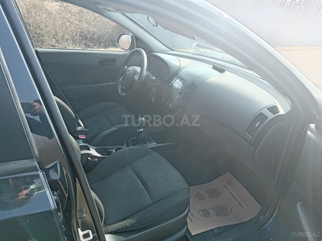 Hyundai i30 2011, 245,197 km - 1.6 л - Qəbələ