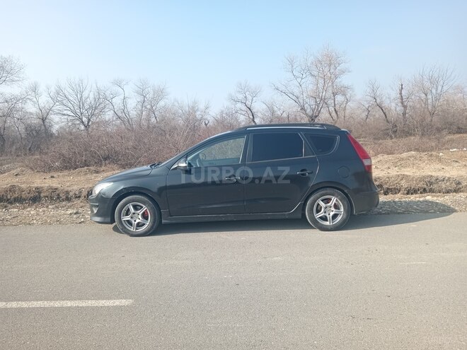 Hyundai i30 2011, 245,197 km - 1.6 л - Qəbələ