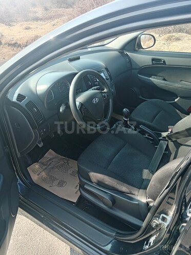 Hyundai i30 2011, 245,197 km - 1.6 л - Qəbələ