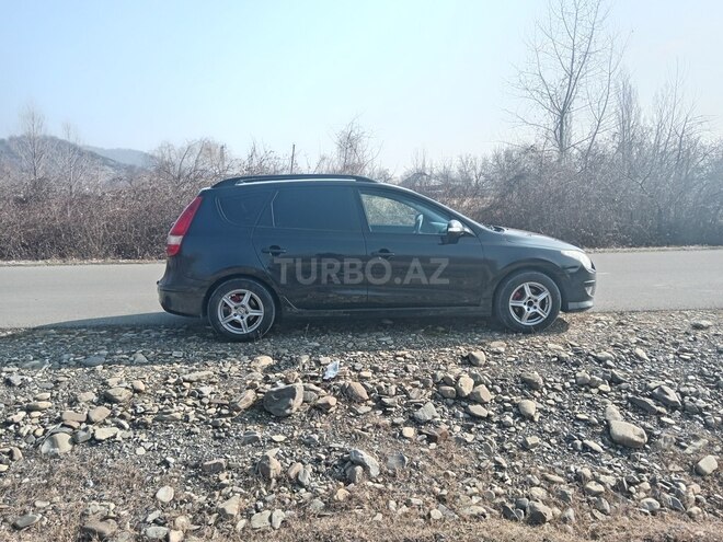 Hyundai i30 2011, 245,197 km - 1.6 л - Qəbələ
