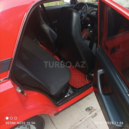 LADA (VAZ) 2107 1980, 95,000 km - 1.5 l - 